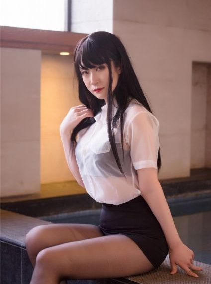年轻的老师韩国电影